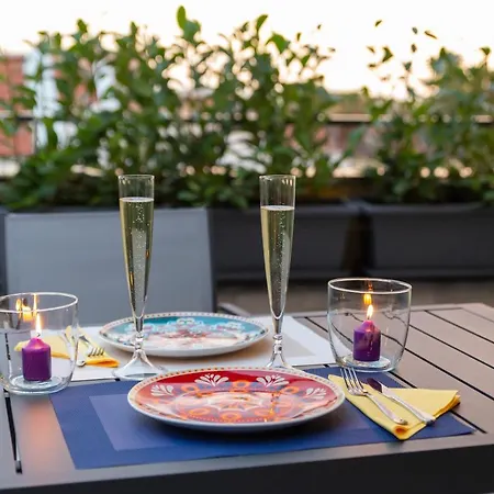 Appartamento Terrazza A Chiaia Napoli