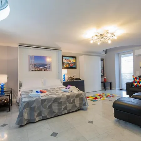 Apartmán Terrazza A Chiaia *