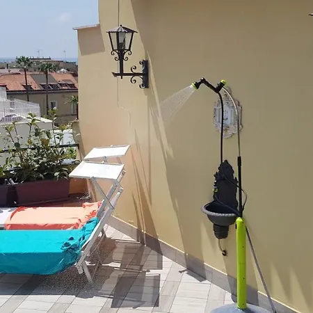 Terrazza A Chiaia * Naples